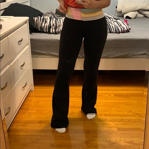 Lululemon pants - Picture 6 of 7